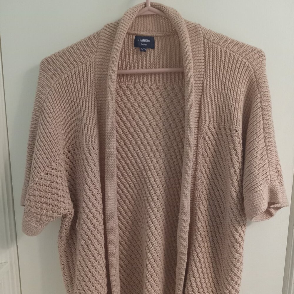 Reitmans- short sleeve light sweater- size L